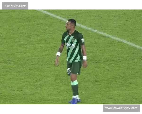 射手榜第三莱昂纳多伤病困扰,赛季进球停滞 射手榜第三莱昂纳多伤病困扰,赛季进球停滞